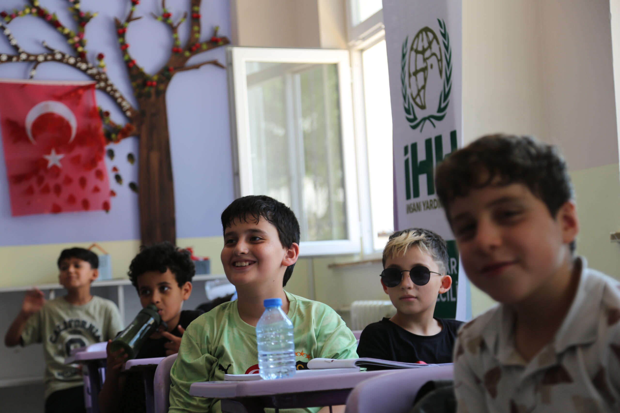 Genç İHH, ortaokul öğrencilerinin yaz tatillerini verimli geçirmeleri amacıyla bu