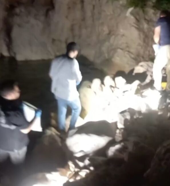 Hatay’ın Antakya ilçesinde serinlemek amacıyla dereye giren 12 yaşındaki Hamza