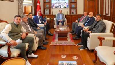 BAYBURT / TEKHA Bayburt Valisi Mustafa Eldivan, Aydıntepe ilçesi protokolü,