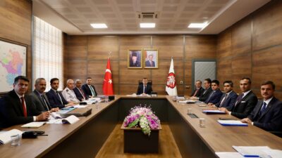 NİĞDE / TEKHA Niğde Valisi Nedim Akmeşe başkanlığında, Valilik Toplantı