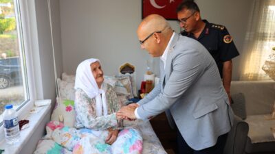 GİRESUN / TEKHA Giresun Valisi Mustafa Koç, 11 Ağustos 1985