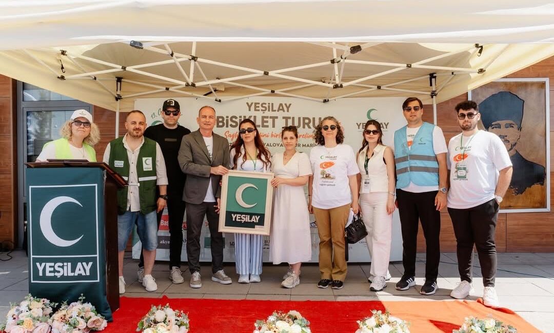 Yeşilay Yalova Şubesi tarafından organize edilen 13. Geleneksel Yeşilay Bisiklet