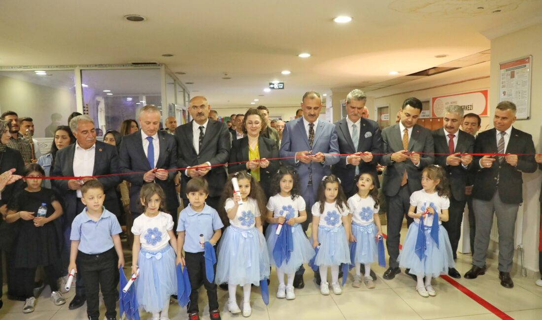 Ağrı Halk Eğitimi Merkezi tarafından “Hayat Boyu Öğrenme Şenlikleri” kapsamında