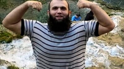 Adana’nın Karaisalı ilçesinde piknik yaptığı esnada serinlemek amacıyla girdiği çayda