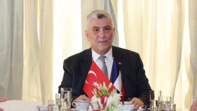 FRANSA / TEKHA Ticaret Bakanı Ömer Bolat, Fransa’da şirket temsilcileri