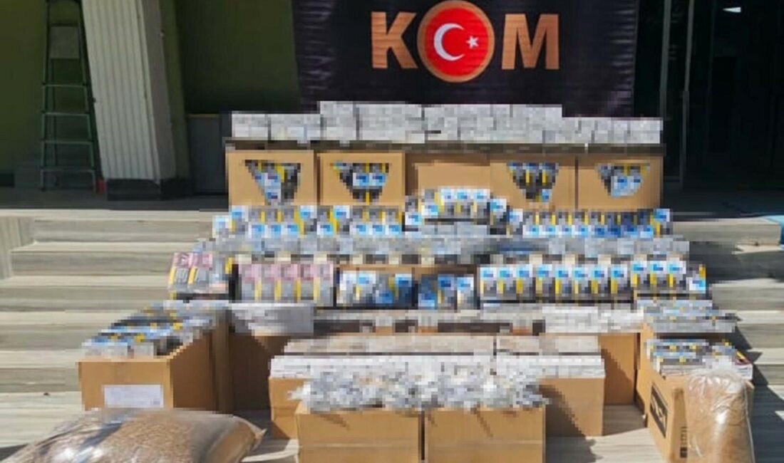 Uşak’ta polisin iki ayrı adrese düzenlediği operasyonda kaçak olduğu belirlenen