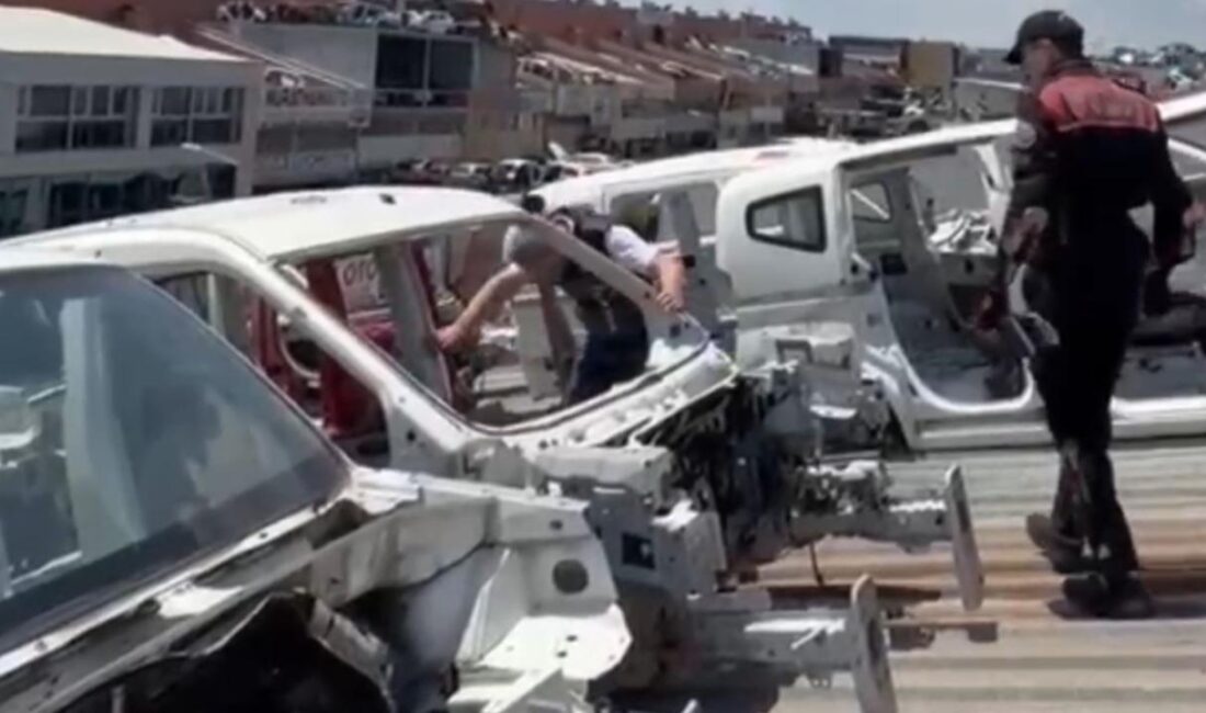 ANKARA / TEKHA Ankara’da, depremde hasar gören araçlarla hacizli, yakalamalı,