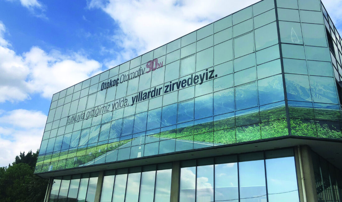 İstanbul’un Maltepe ilçesinde bulunan Koç Holding bünyesindeki Otokoç Genel Müdürlüğü’ne