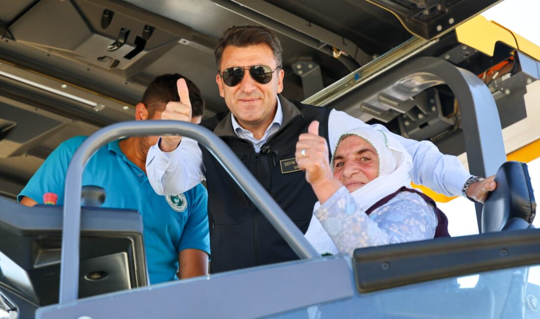 Tunceli’nin Hozat ilçesine bağlı Kardelen Köyü’nde köy yollarında ilk kez