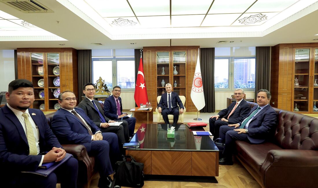 ANKARA / TEKHA Ticaret Bakanı Ömer Bolat, Türkiye’deki görevine yeni