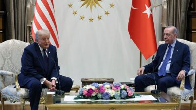 Prof. Dr. Zülfikar Bayraktar Anadolu Üniversitesi Türk Dili ve Edebiyatı