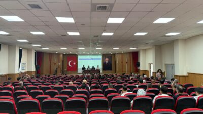 Öğrencilerin doğru tercih yapabilmesi için yol haritası belirlendi İpekyolu İlçe