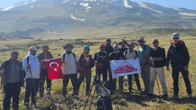 Ağrı Valisi Dr. Önder Bozkurt’un talimatıyla Süphan Dağı’nın Patnos ilçesi