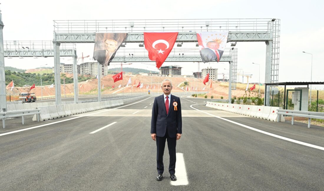Ulaştırma ve Altyapı Bakanı Abdulkadir Uraloğlu, Ankara’nın Kahramankazan ilçesinde bulunan