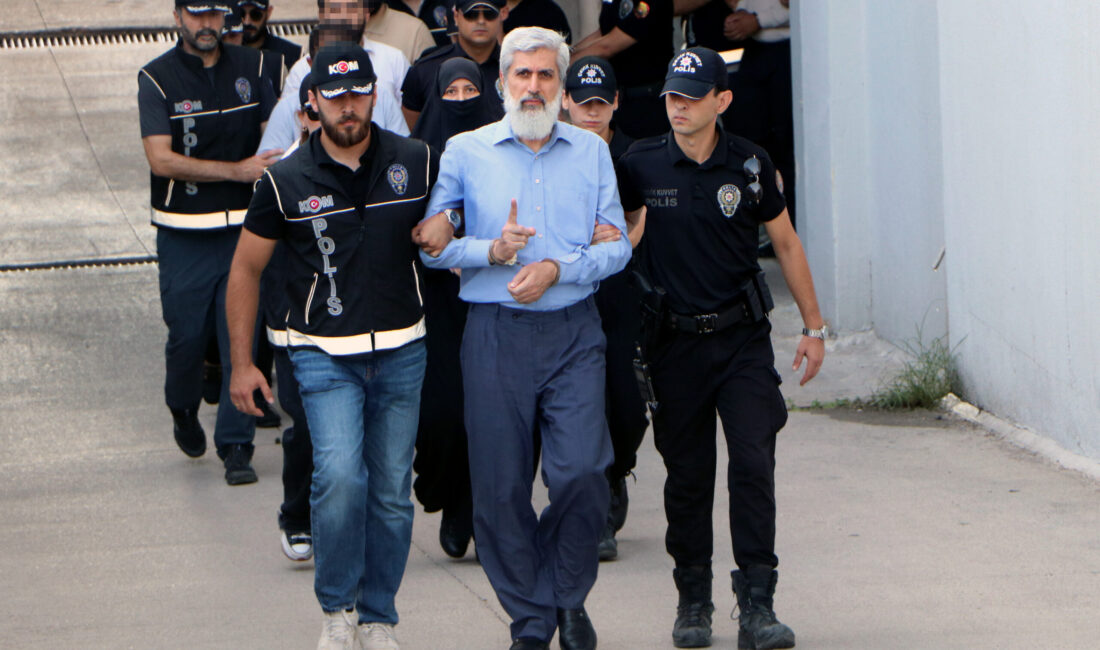 Adana merkezli 6 ilde emniyet birimlerince çökertilen ve üyeleri üzerinde