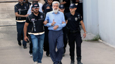 Adana merkezli 6 ilde emniyet birimlerince çökertilen ve üyeleri üzerinde