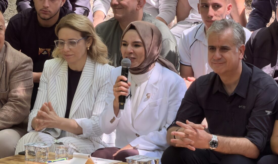 Aile ve Sosyal Hizmetler Bakanı Mahinur Özdemir Göktaş, Kocaeli’nin Başiskele