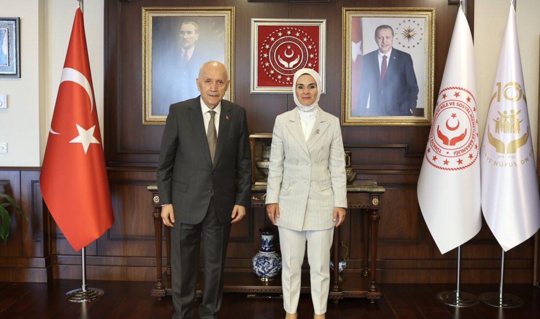 Aile ve Sosyal Hizmetler Bakanı Mahinur Özdemir Göktaş, Yenimahalle Belediye