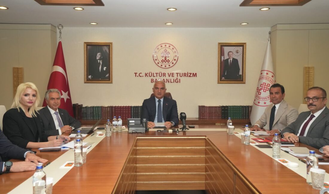 Türkiye’nin başkanlığında 2027 yılında İstanbul’da düzenlenecek UNESCO Dünya Miras Komitesi’nin