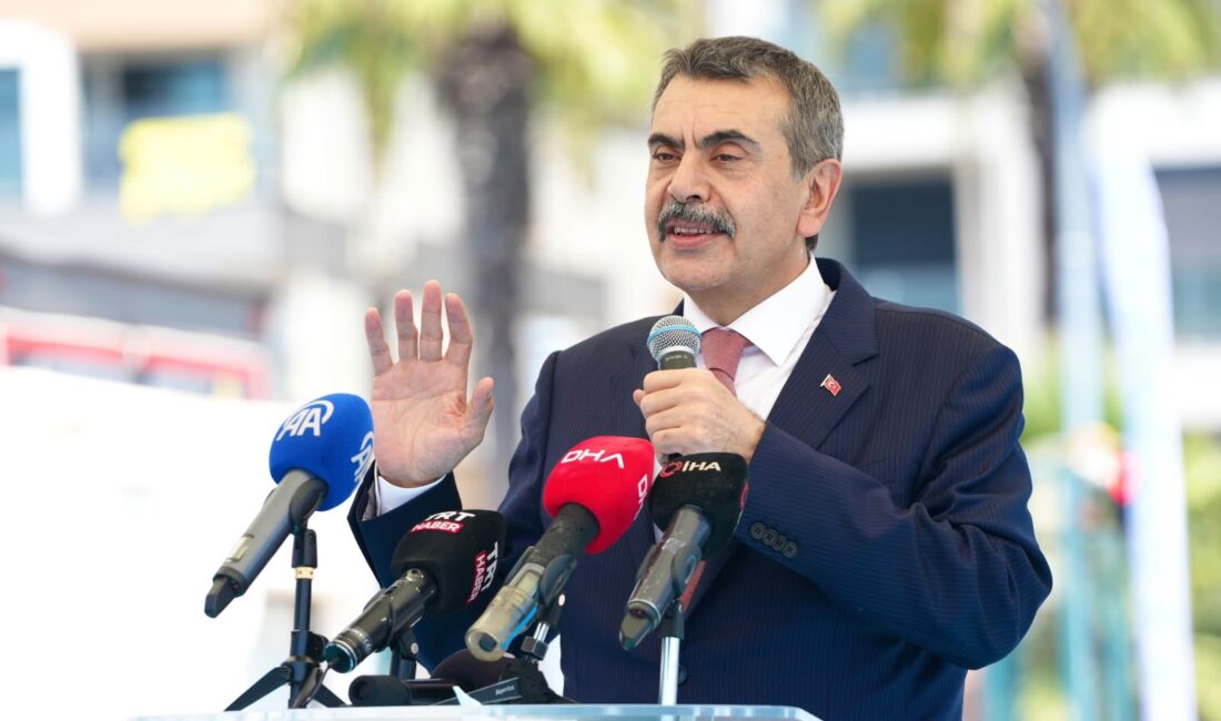 Milli Eğitim Bakanı Yusuf Tekin, bir dizi temaslarda bulunmak ve