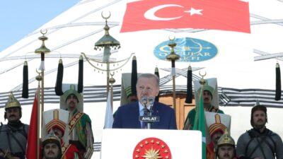Cumhurbaşkanı Recep Tayyip Erdoğan, Malazgirt Zaferi’nin 955. yıl dönümü anma