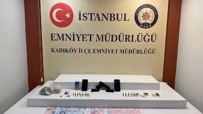 İstanbul Emniyet Müdürlüğü Kadıköy İlçe Emniyet Müdürlüğü ekipleri, hakkında kesinleşmiş