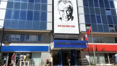 İzmir Cumhuriyet Başsavcılığı tarafından yürütülen rüşvet ve irtikap soruşturması kapsamında
