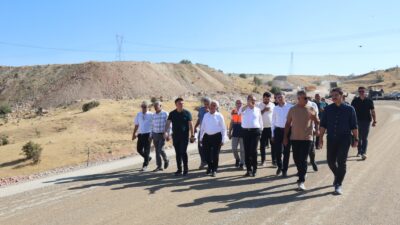 Siirt Valisi ve Belediye Başkan Vekili Dr. Kemal Kızılkaya; AK