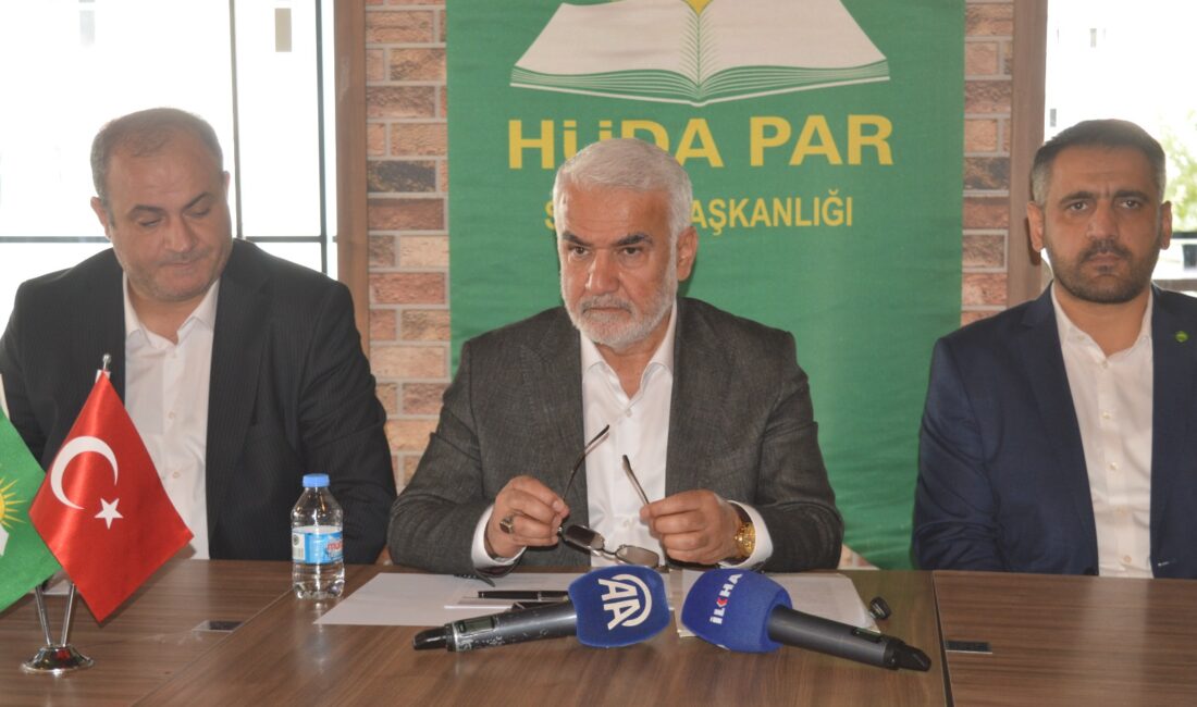 HÜDA PAR Genel Başkanı Zekeriya Yapıcıoğlu, bir dizi temaslarda bulunmak