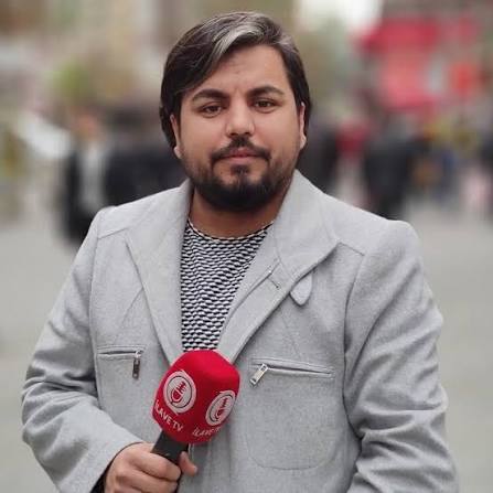Hakkında yurt dışına çıkış yasağı bulunan ve kamuoyunda YouTuber olarak