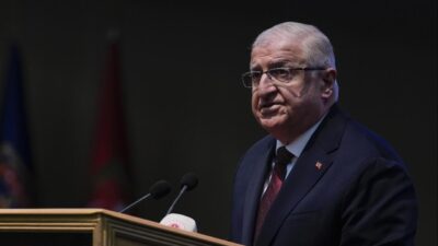 Milli Savunma Bakanı Yaşar Güler, Deniz Kuvvetleri başta olmak üzere