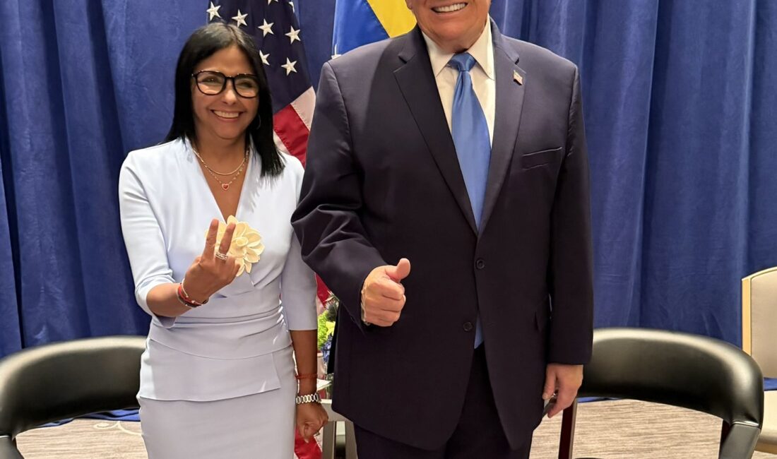 Amerika Birleşik Devletleri Başkanı Donald Trump ile Venezuela Geçici Devlet
