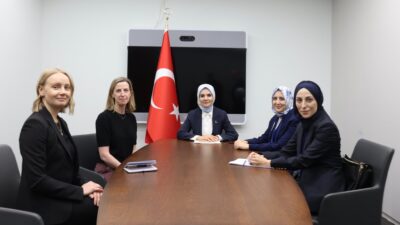 Aile ve Sosyal Hizmetler Bakanı Mahinur Özdemir Göktaş, çocukların sanal