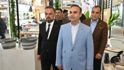 Sanayi ve Teknoloji Bakanı Mehmet Fatih Kacır, Tüyap Fuar ve
