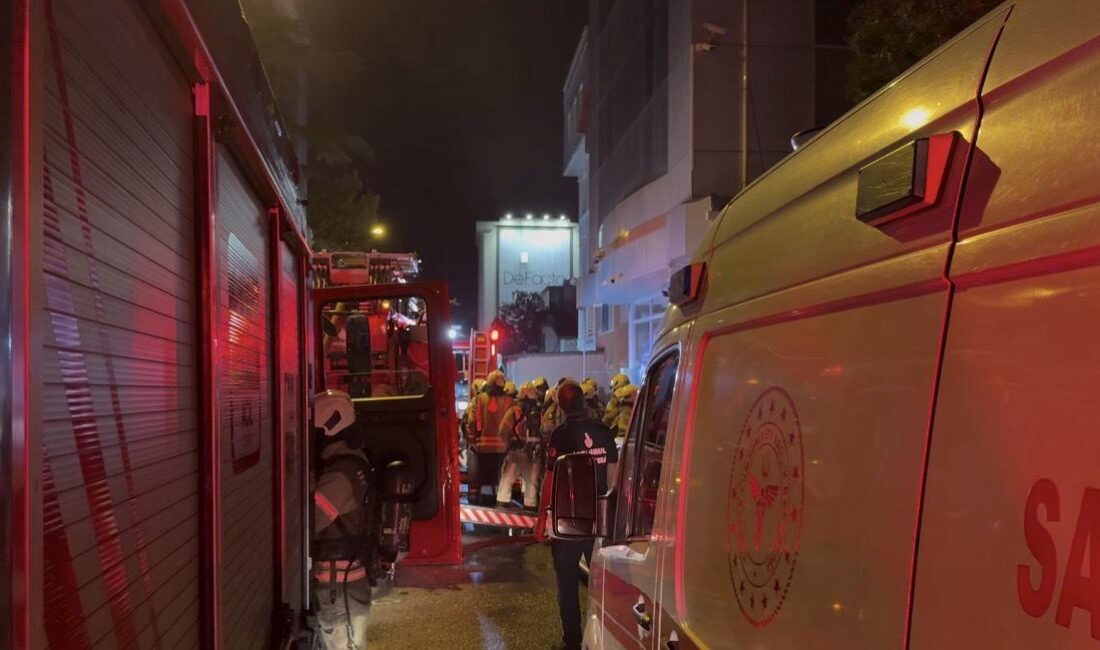 Beykoz Kavacık Mahallesi Yayabeyi Sokak üzerinde yer alan yedi katlı