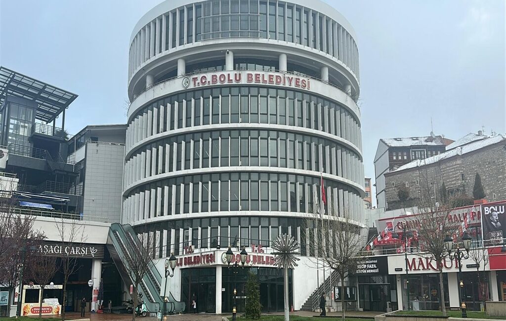 Bolu Belediyesi bünyesinde faaliyet yürüten S.S. Köroğlu Yöresel Ürünler Üretim