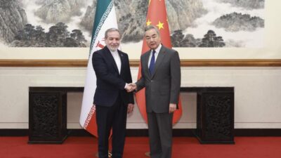 Çin Dışişleri Bakanı Wang Yi, başkent Pekin’de İran Dışişleri Bakanı