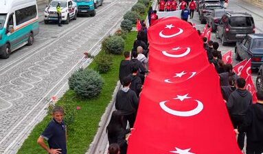 Bayburt Valisi Mustafa Eldivan ile AK Parti Bayburt Milletvekili Prof.