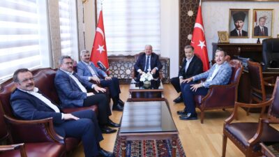 Aksaray milletvekilleri ve AK Parti teşkilat yöneticileri, Aksaray Valisi Murat