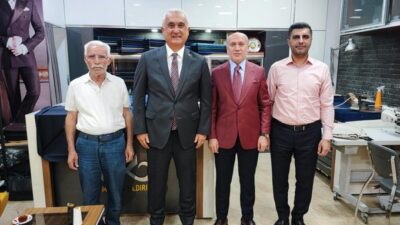 Muş Valisi Avni Çakır, kent merkezinde yer alan Atatürk Bulvarı