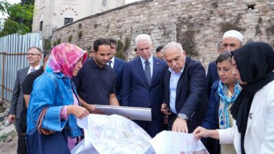 İstanbul Valisi Davut Gül, Fatih ilçesindeki temasları çerçevesinde Yavuz Sultan