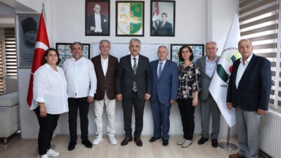 Düzce Valisi Mehmet Makas, Cedidiye Mahallesi’nde faaliyetlerini sürdüren Düzce Abhaz