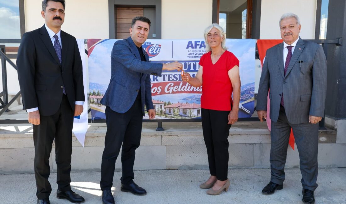 Tunceli’nin Pertek ilçesine bağlı Beydamı Köyü’nde inşası tamamlanan 18 kırsal