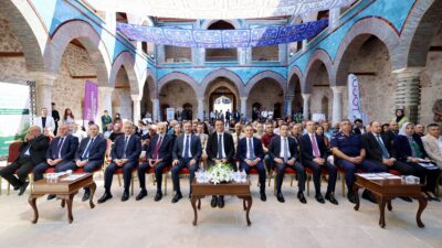 Tokat Valisi Abdullah Köklü, kentte organize edilen Bağımlılıkla Mücadele Akademisi
