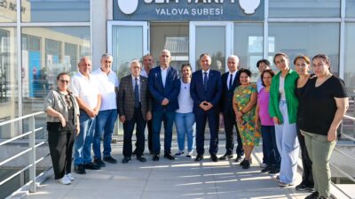 Yalova Valisi Dr. Ahmet Hamdi Usta, kentte faaliyet gösteren sivil
