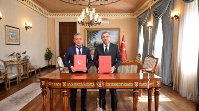 Antalya Valisi Hulusi Şahin, kentte düzenlenecek Birleşmiş Milletler İklim Değişikliği