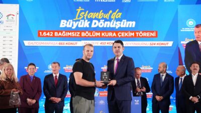 Çevre, Şehircilik ve İklim Değişikliği Bakanı Murat Kurum, Zeytinburnu’nda düzenlenen
