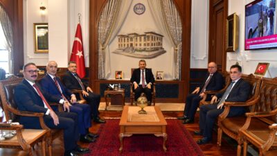 Trabzon Valisi Tahir Şahin, kentin yerel yönetimi ve yargı organlarının