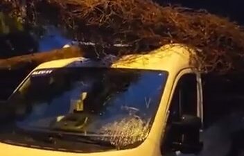 Kadıköy Erenköy Mahallesi Mekpare Sokak üzerinde sabah saat 06.30 sıralarında