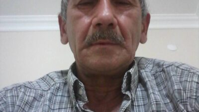 Düzce’nin Yığılca ilçesinde, orman kesim sahasında çalıştığı sırada kesilen ağacın